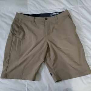 Volcom men's khaki shorts